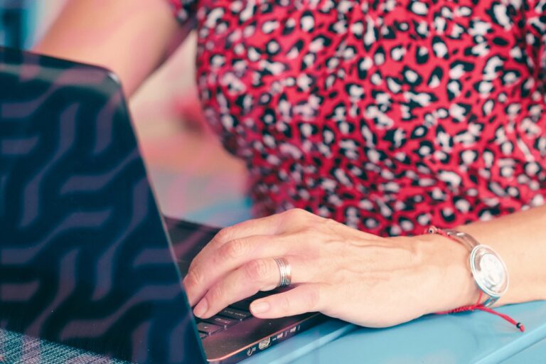Pourquoi le chatbot e-commerce devient incontournable pour optimiser la relation client